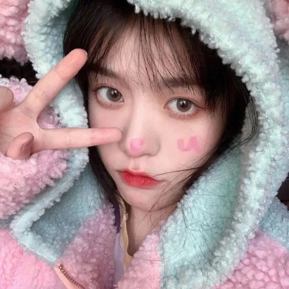 夺回人生后,被冷面男配宠翻